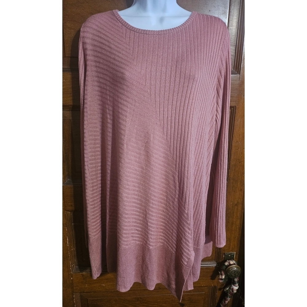 Apt. 9 Woman's Assymetrical Front Slit Hem Tunic Sweater